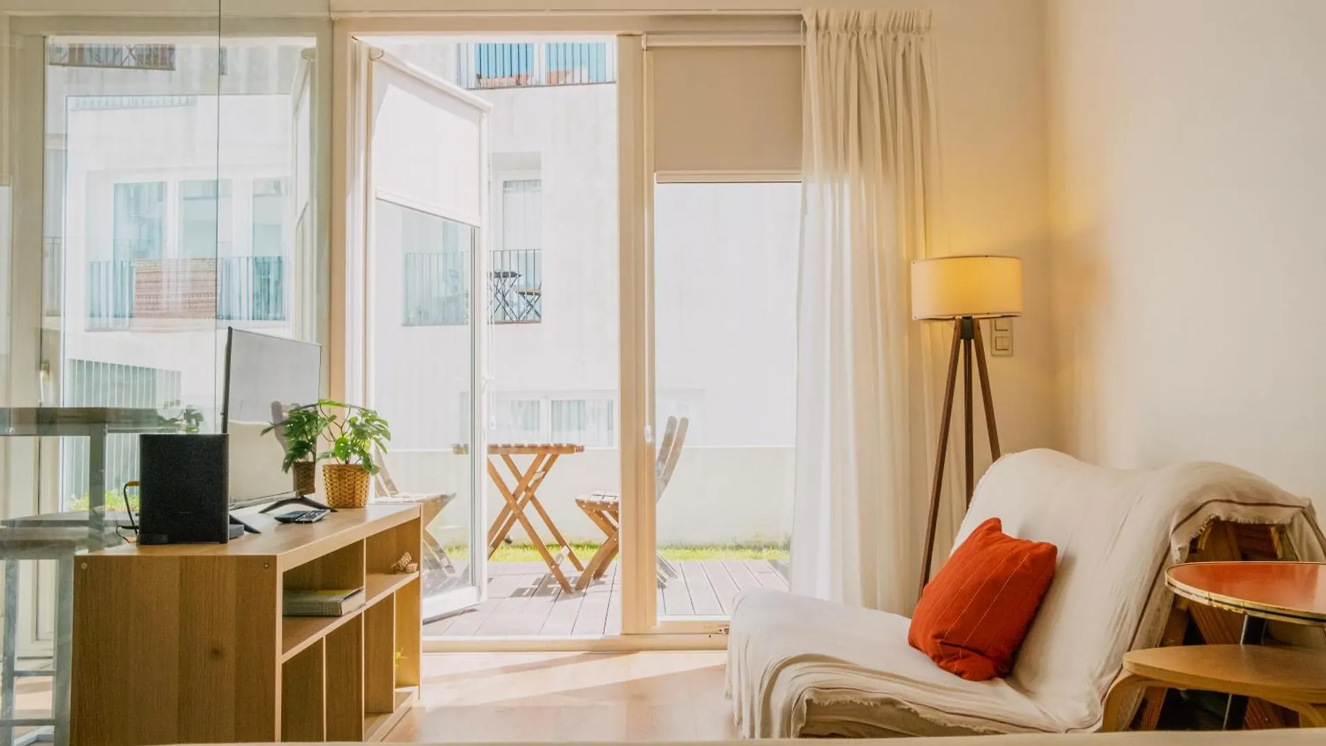Cozy Lovely Studio'S In Лиссабон Португалия